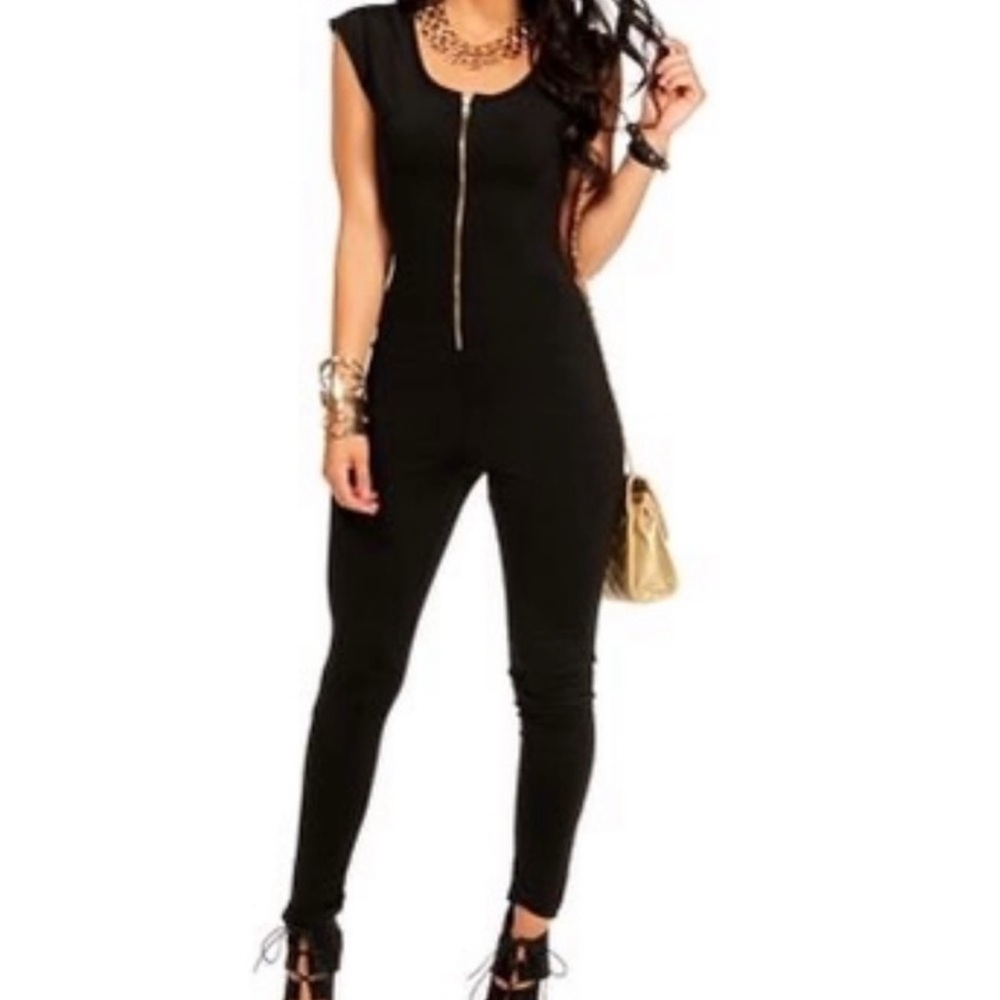 Black Sleeveless Jumpsuit